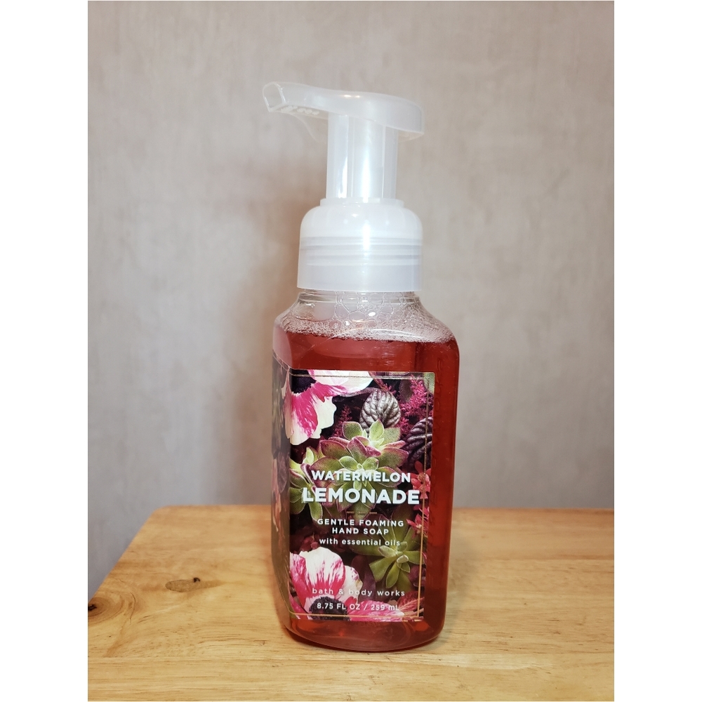 Bath and Body Works Foaming Hand Soap